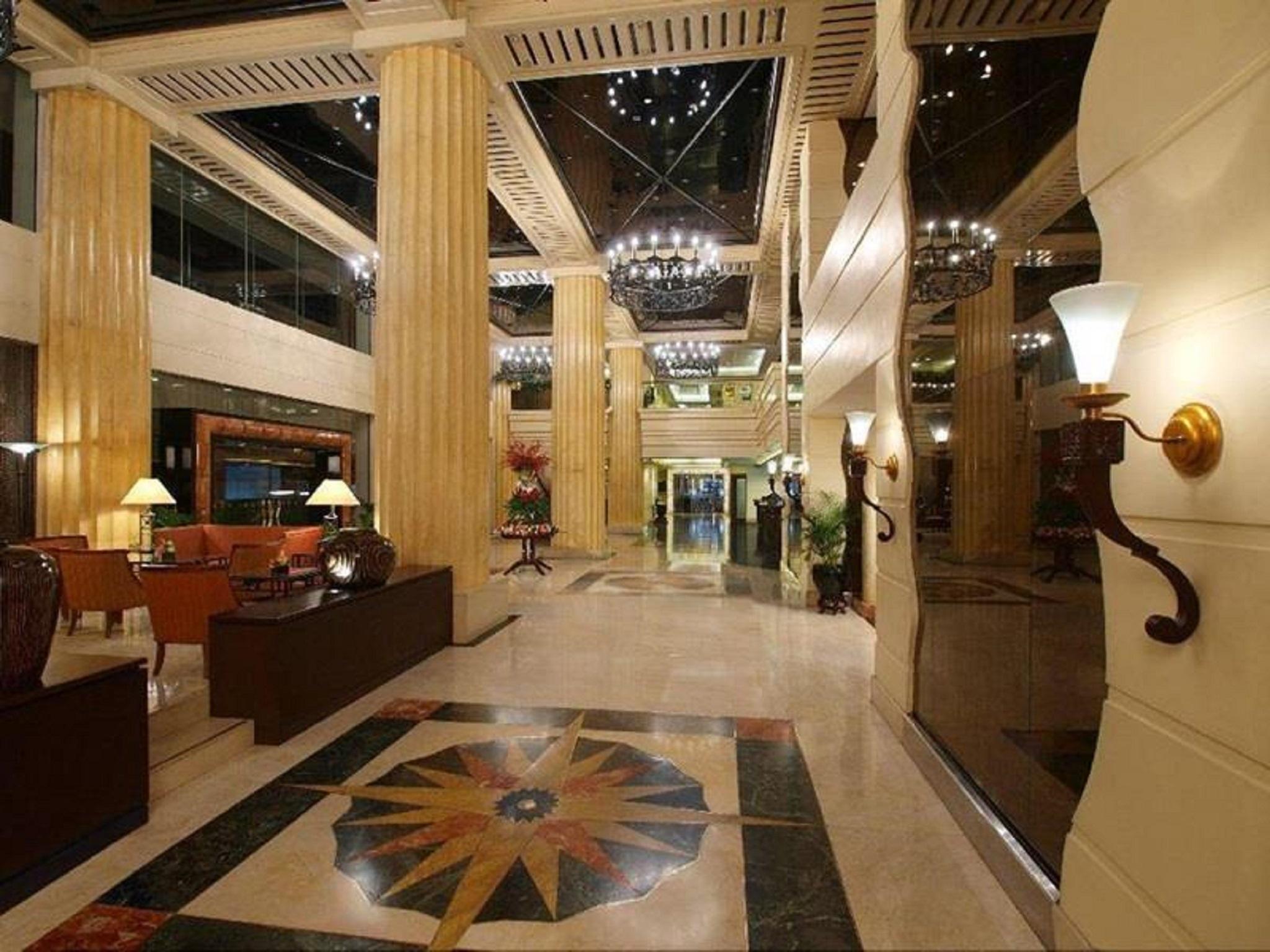 The Heritage Hotel Manila Pasay Buitenkant foto