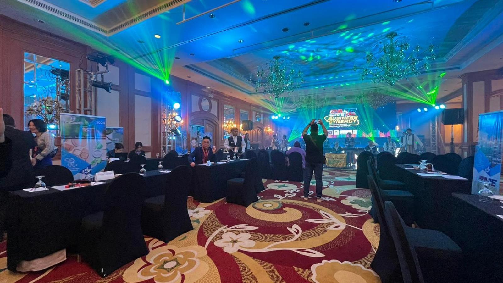 The Heritage Hotel Manila Pasay Buitenkant foto