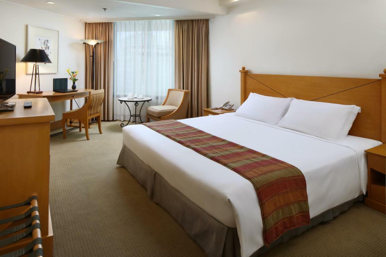 The Heritage Hotel Manila Pasay Buitenkant foto
